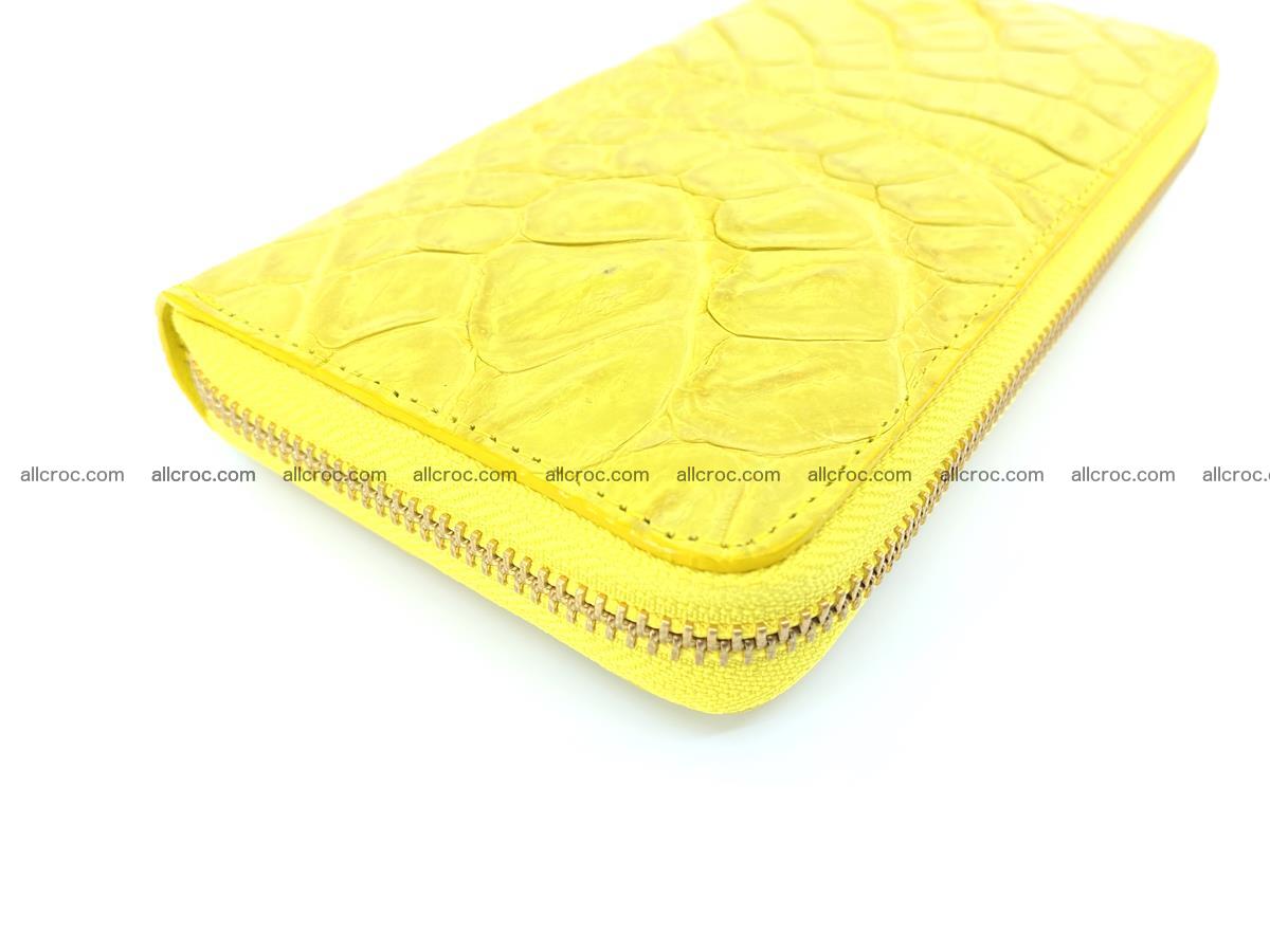 Crocodile skin wallet with zip 972 Foto 8