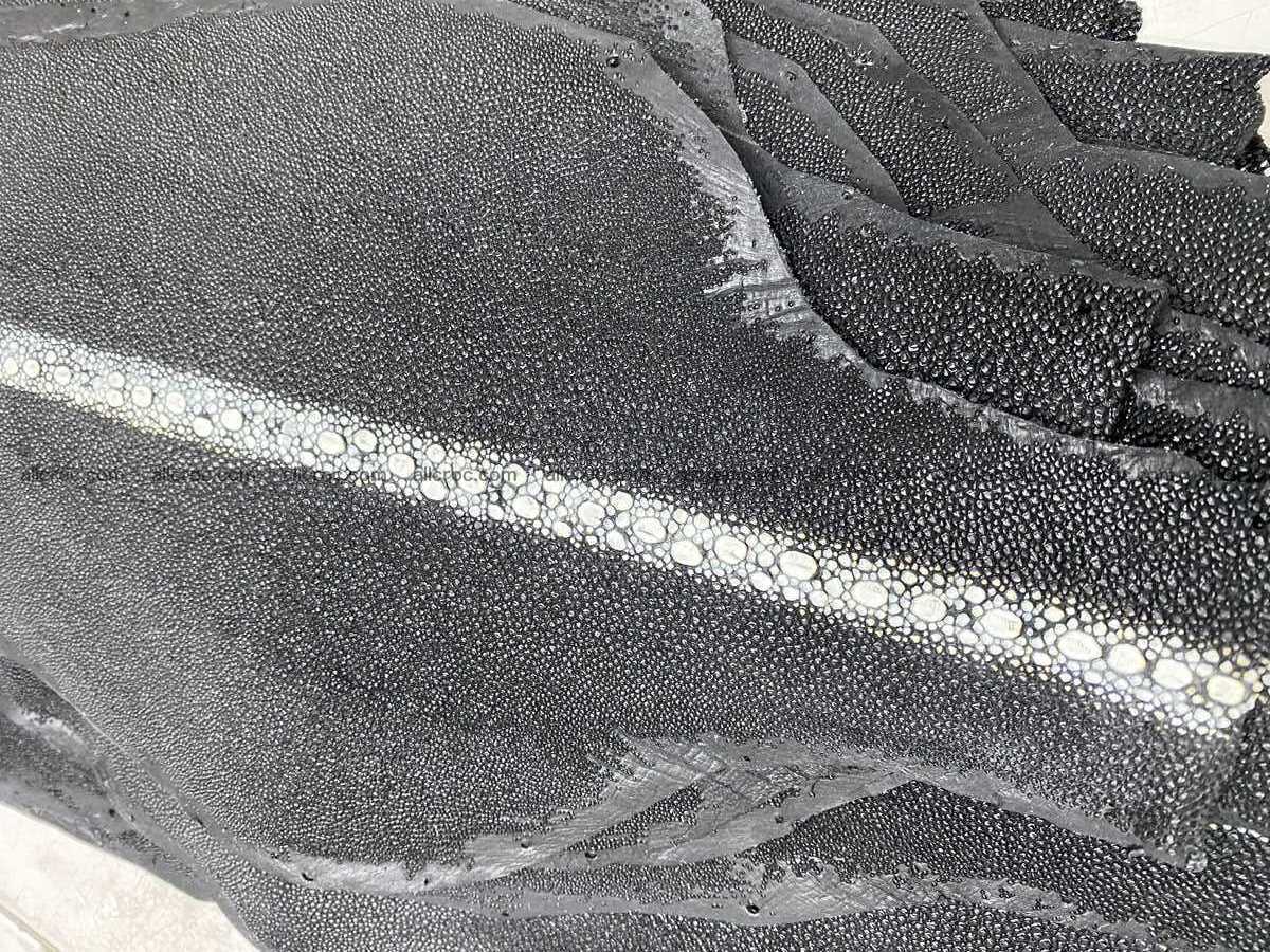 Stingray leather row stone shape 3 inches 2432 Foto 1
