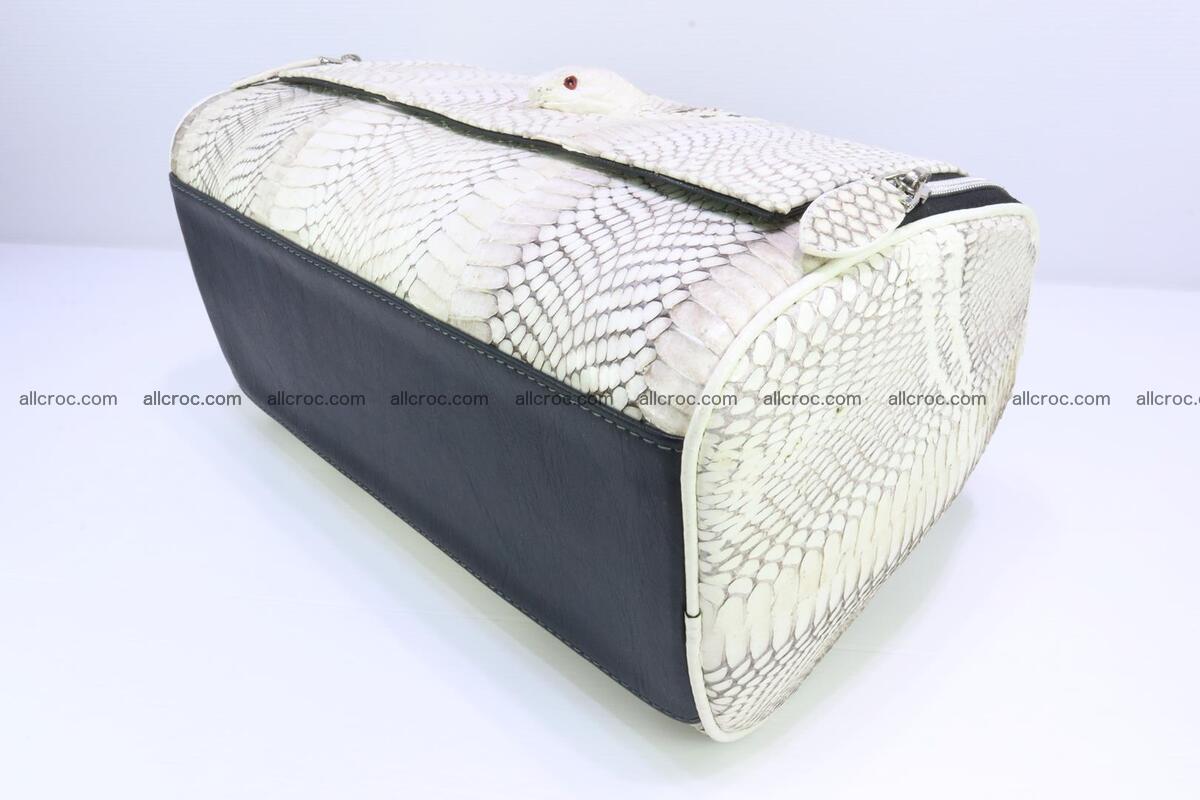 Cobra skin ladies handbag with head of cobra 195 Foto 10