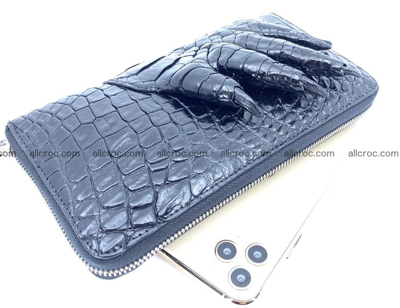 Crocodile skin zip wallet with crocodile paw 540