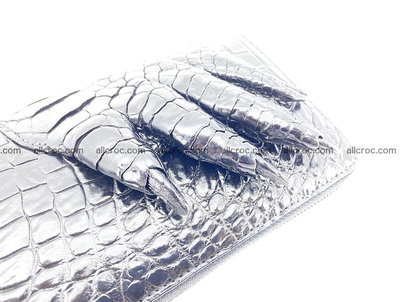 Crocodile skin zip wallet with crocodile paw 540