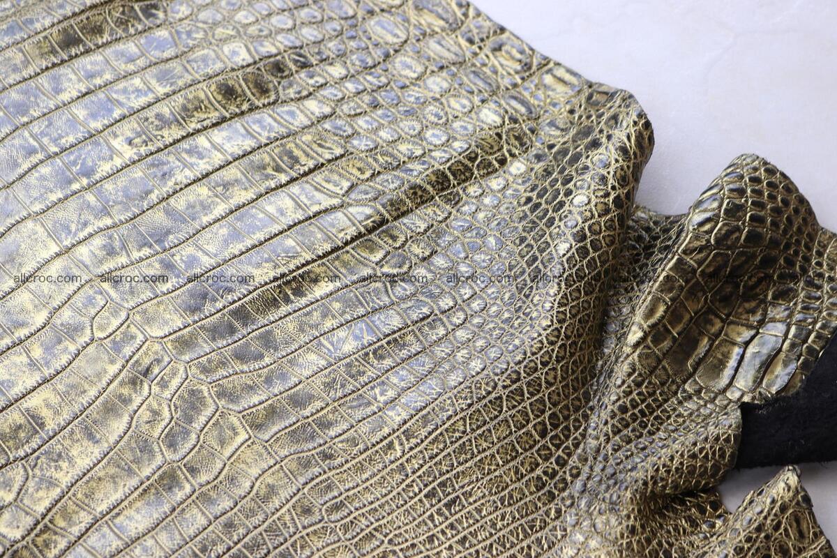 Crocodile skin belly part gold color brush off effect 1253 Foto 12