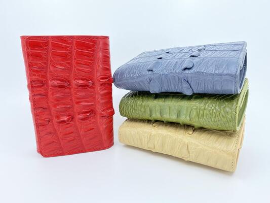 New Arrivals of women's crocodile skin wallet red color, crocodile tail part, coins compartment