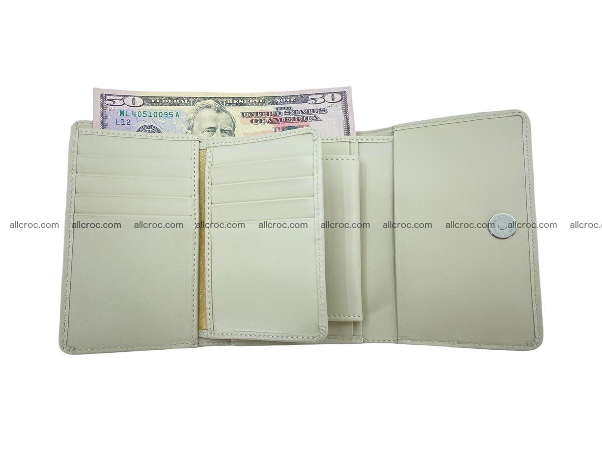 Handcrafted crocodile skin trifold wallet with coin compartment 1805 Foto 5