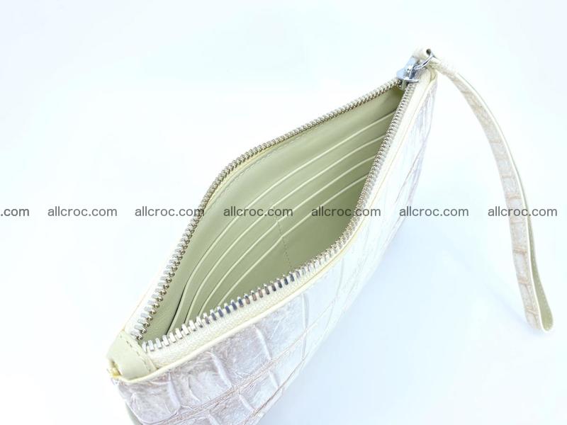 Crocodile leather purse with zip 670