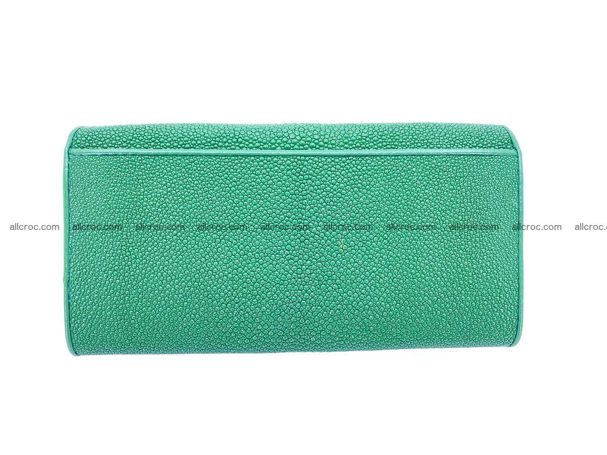 Stingray leather long wallet green color 2195 Foto 1