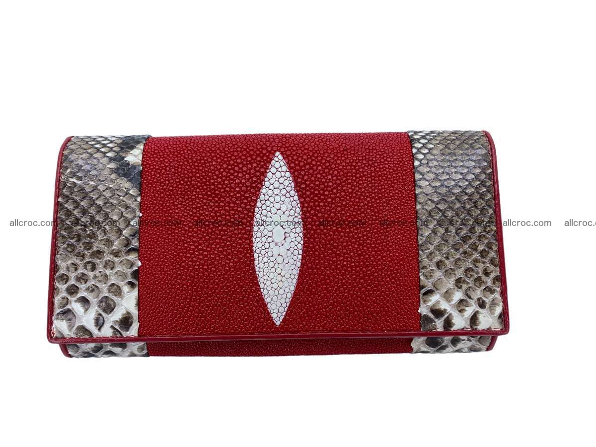 Stingray leather long wallet red color 2191 Foto 0